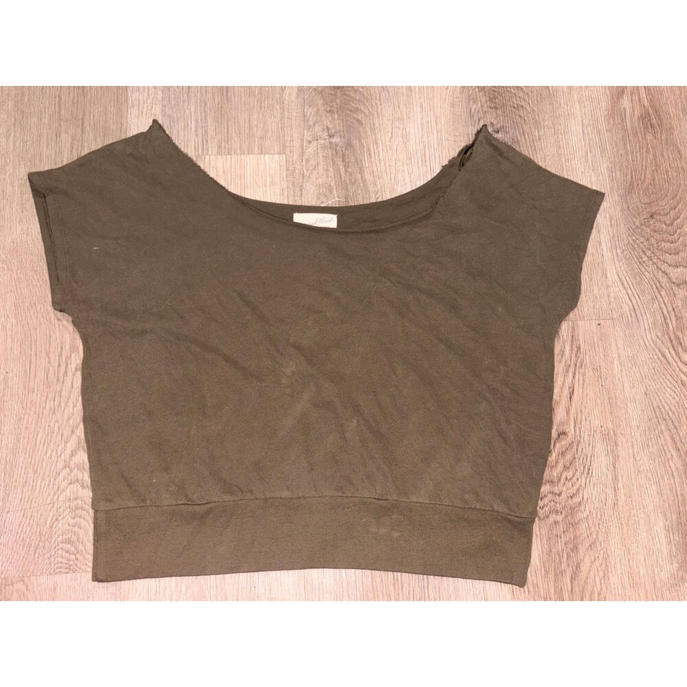 Women’s Universal Thread Off‎ the Shoulder semi cropped Shirt Olive L NWT